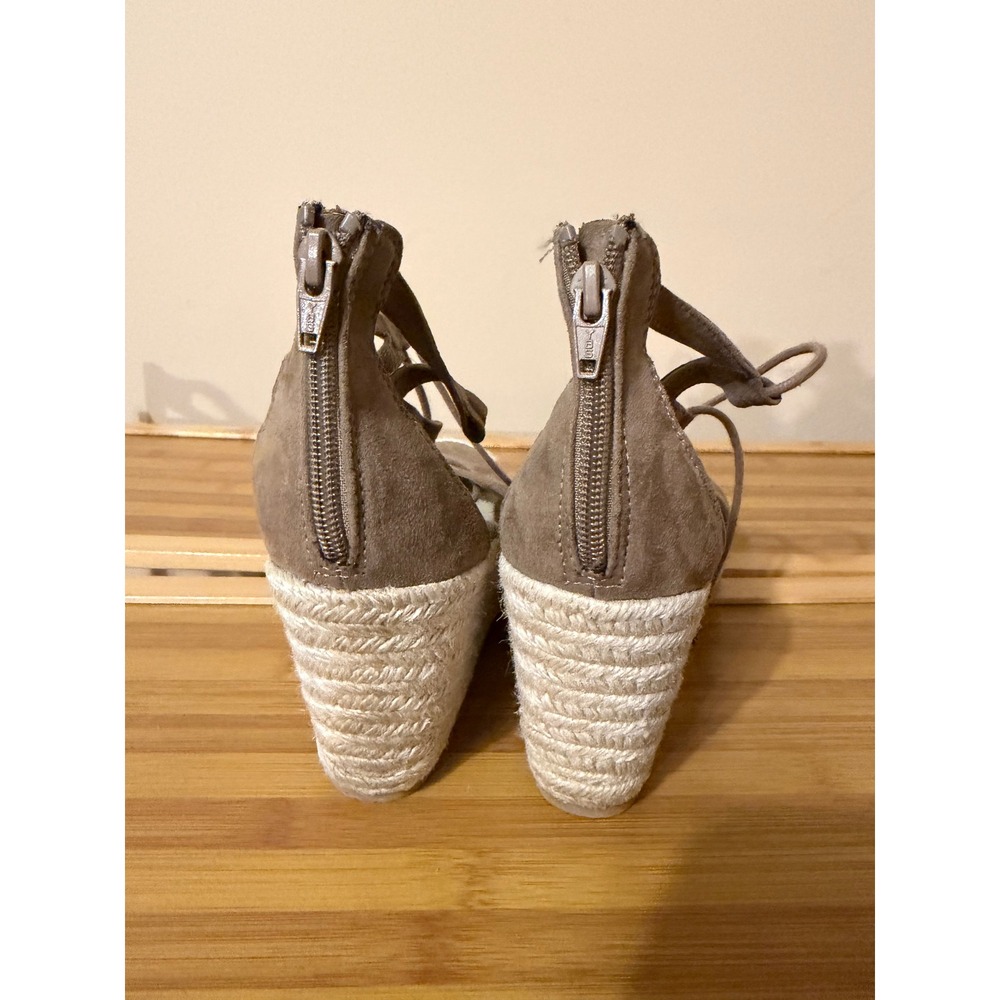 DV by Dolce Vita Taupe Faux Suede Espadrille Wedges Lace Up Sandals Size 9.5